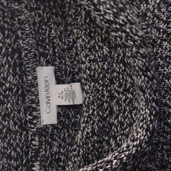 Calvin Klein Scoop Neck Sweater - Picture 2 of 2